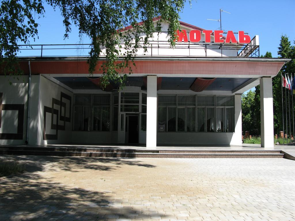 Motel Poltava Exterior photo